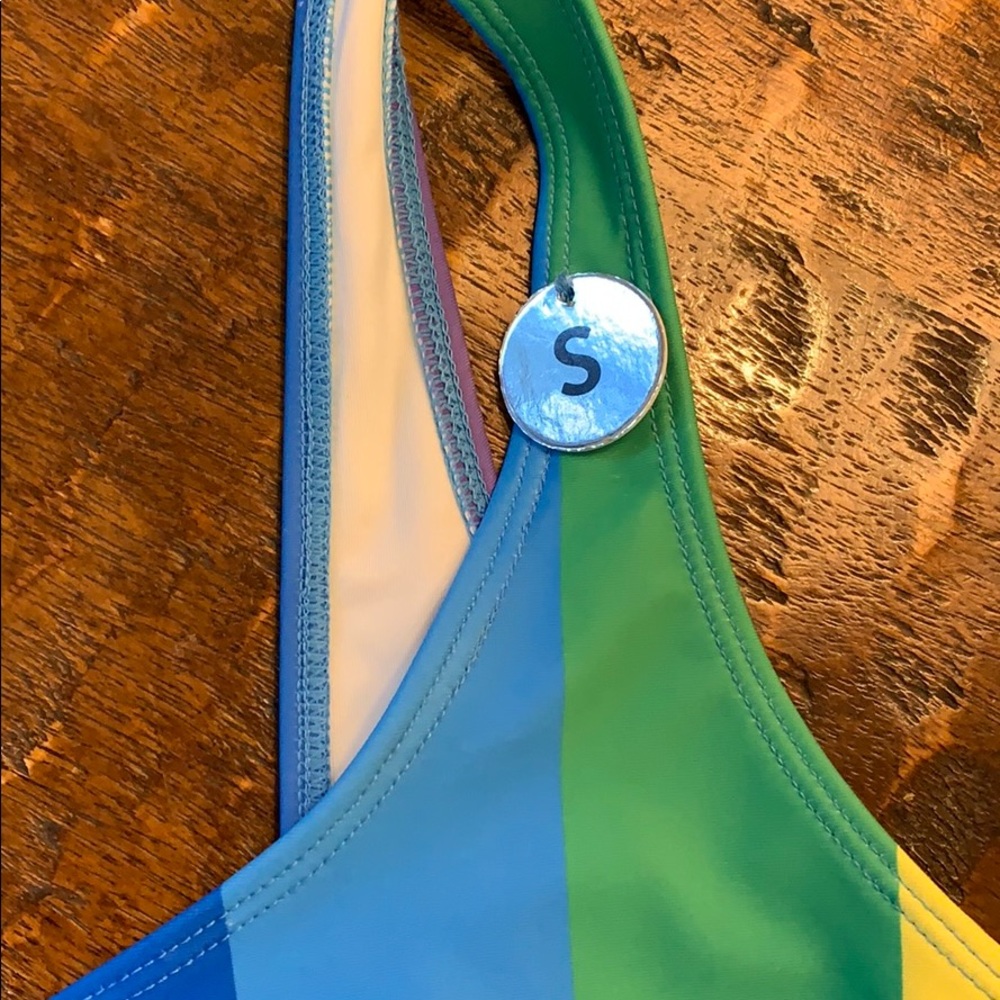 Swimsuit - Picture 2 of 5